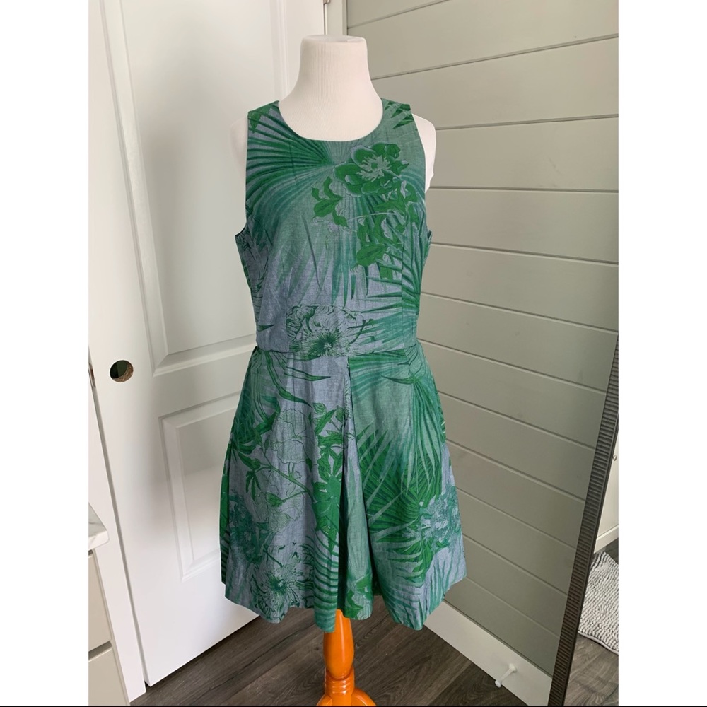 Gap dress